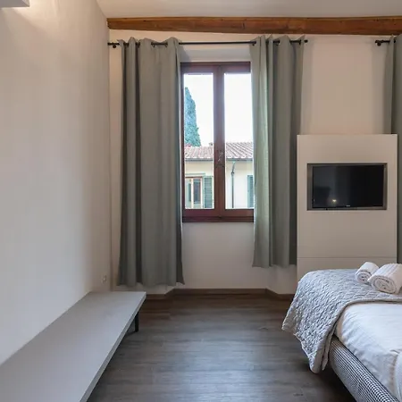 Elegant In San Gallo Appartement